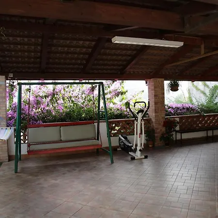 Bed & Breakfast La Porta Del Cilento
