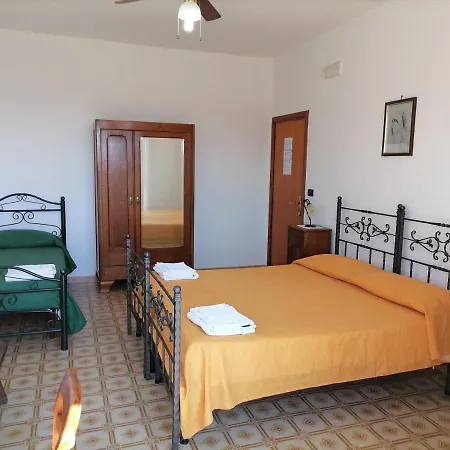 La Porta Del Cilento ベッド・アンド・ブレックファスト 3*