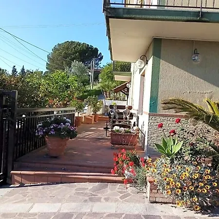 La Porta Del Cilento Bed & Breakfast