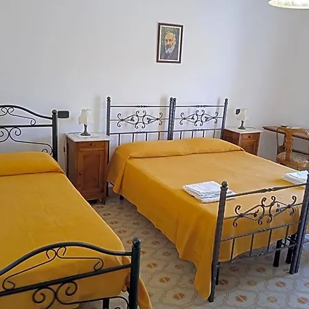 Bed & Breakfast La Porta Del Cilento