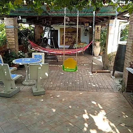 La Porta Del Cilento Bed & Breakfast
